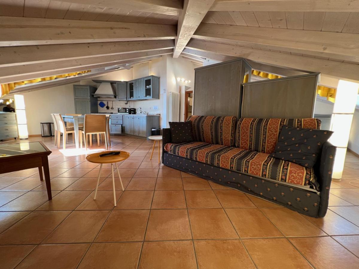 Studio Apartments Baia Azzurra 7 Torbole Sul Garda Εξωτερικό φωτογραφία